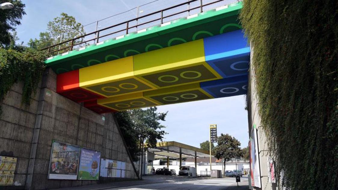 La fresque de la pénétrante de Châlons-en-Champagne accusée d'être une copie